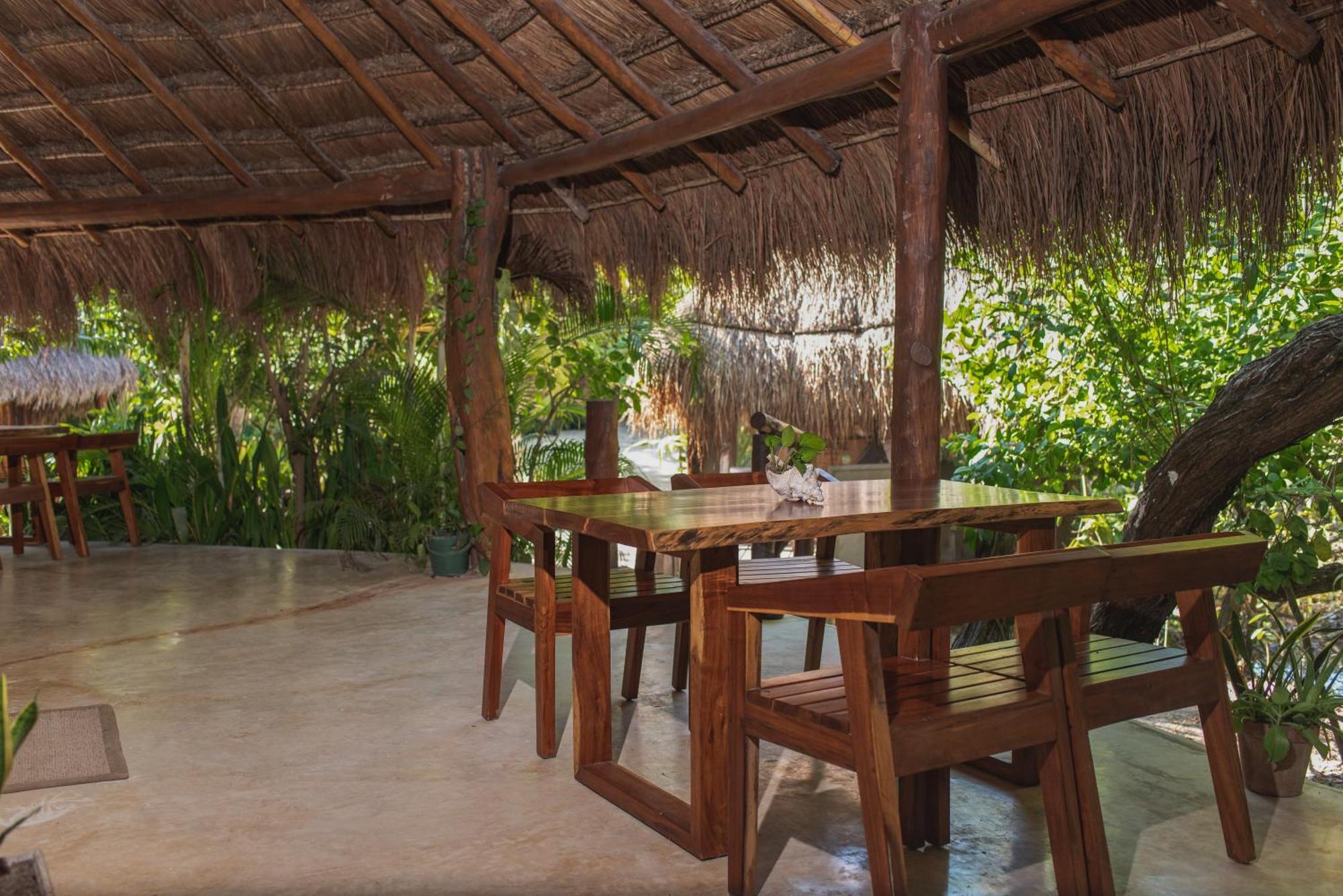 Hotel Casa Takywara Isla Holbox Exterior foto