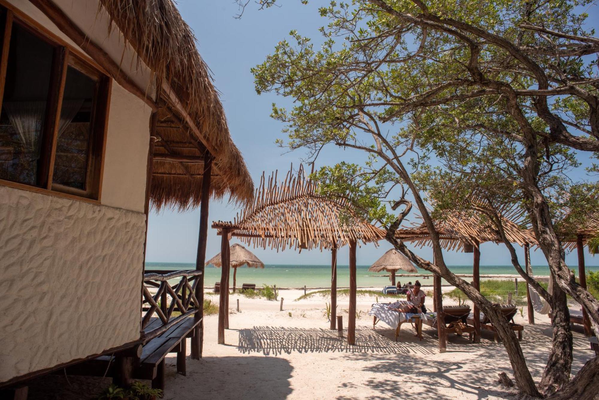 Hotel Casa Takywara Isla Holbox Exterior foto