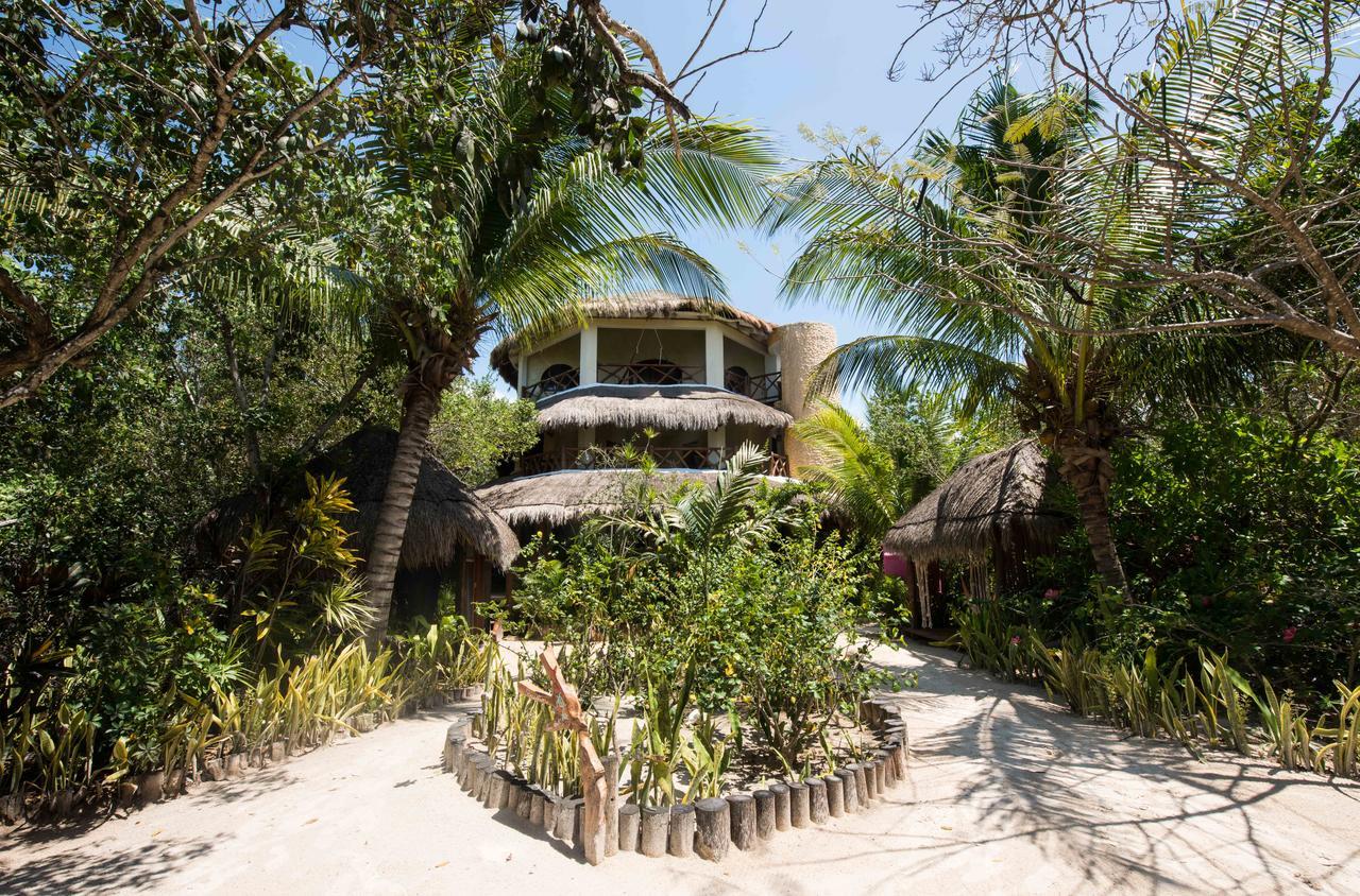 Hotel Casa Takywara Isla Holbox Exterior foto